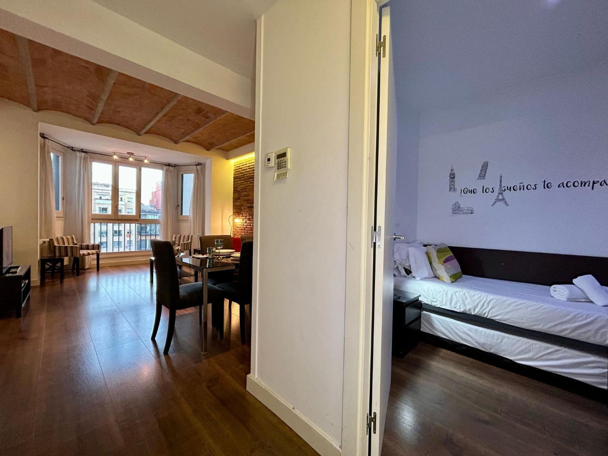Barcelonaforrent Tucson Suites מראה חיצוני תמונה